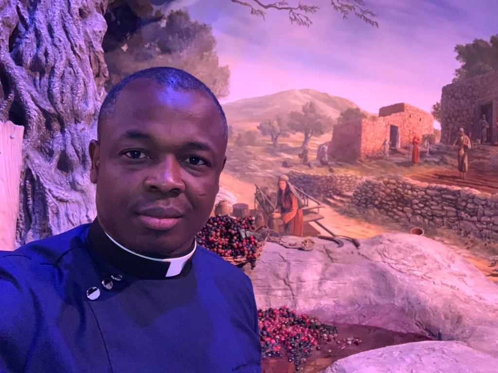 0201f46b-a676-4de2-a04e-fc6302448227